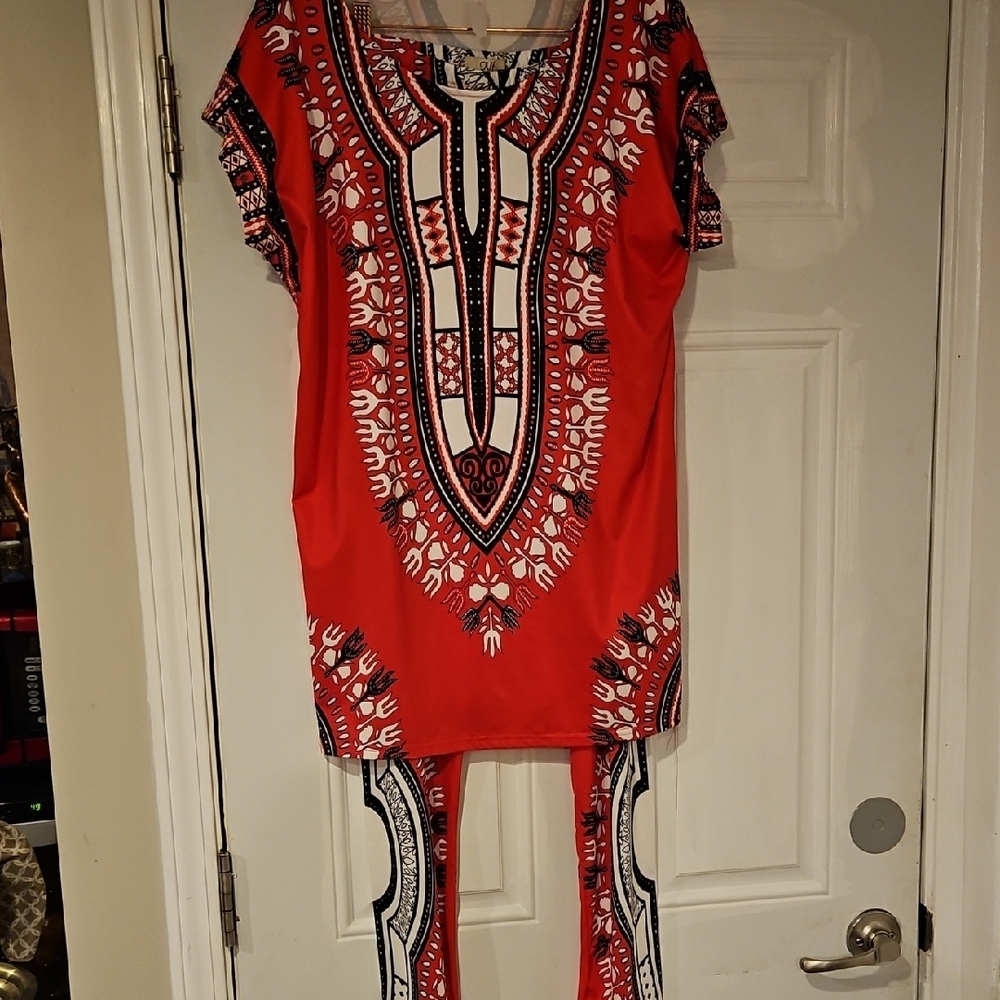 Hot Pink and White Patterned Tunic and Pants Set